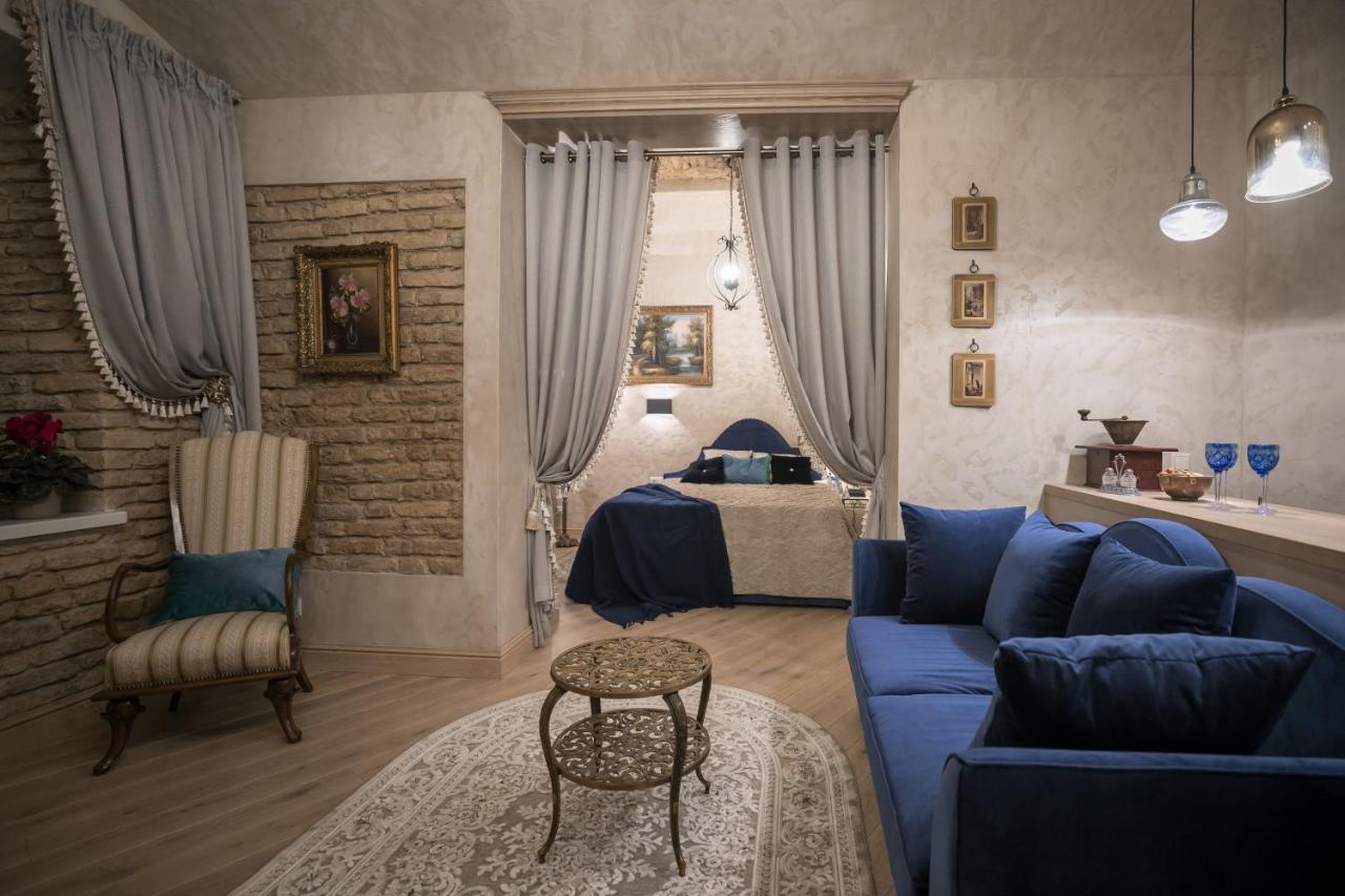 Luxury In Pilies Street Apartment *