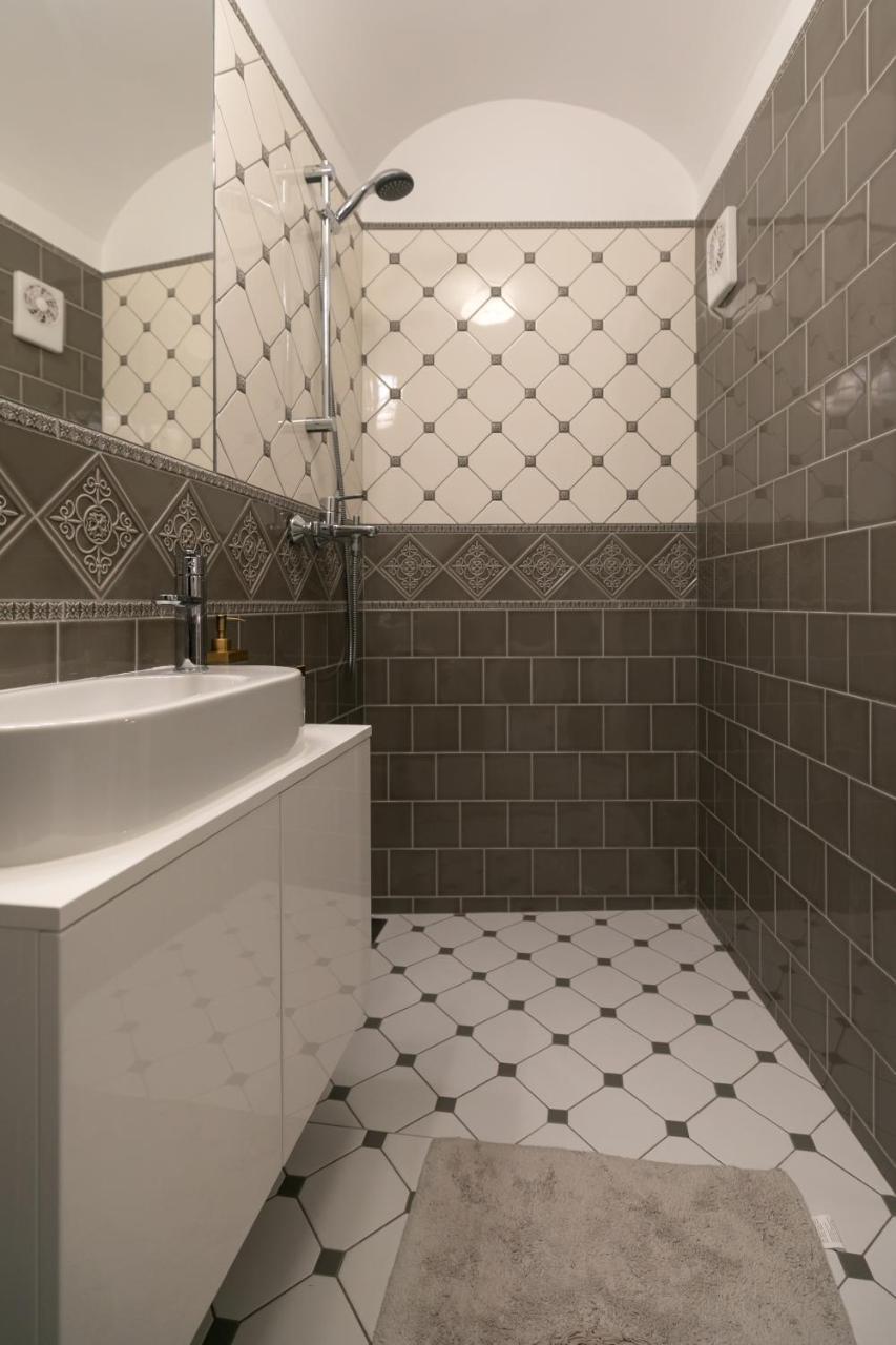 Luxury In Pilies Street